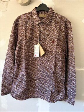 NWT Burberry Cholsey Lightweight Patterned Shirt size Medium